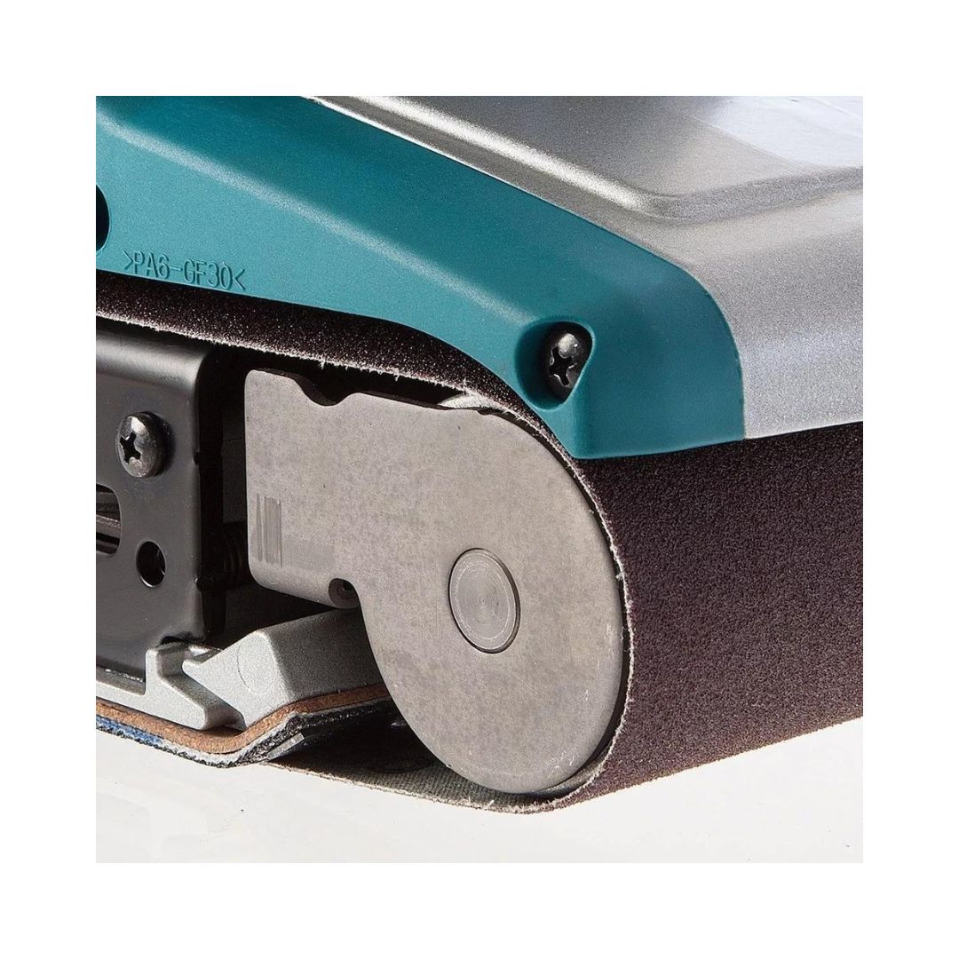 LIJADORA DE BANDA MAKITA 9404 DE 1010W CON 120V
