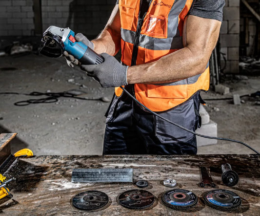 MINIESMERILADORA INDUSTRIAL 4 1/2" DONG CHENG DSM06-115 DE 1200W -  11800RPM