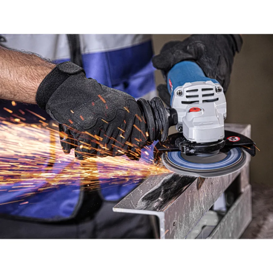 MINIESMERILADORA DONG CHENG DSM17-115P DE 4 1/2" Y 1050W, CON SWITCH TIPO PALETA, DE 11,800 RPM