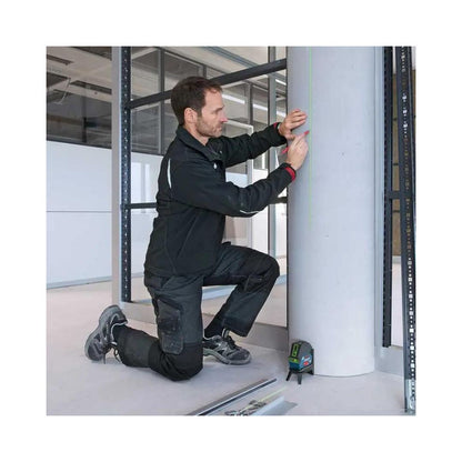 NIVEL LASER BOSCH 0601066J00 HORIZONTAL Y VERTICAL CON PLOMADA DE 15M LUZ DE COLOR VERDE