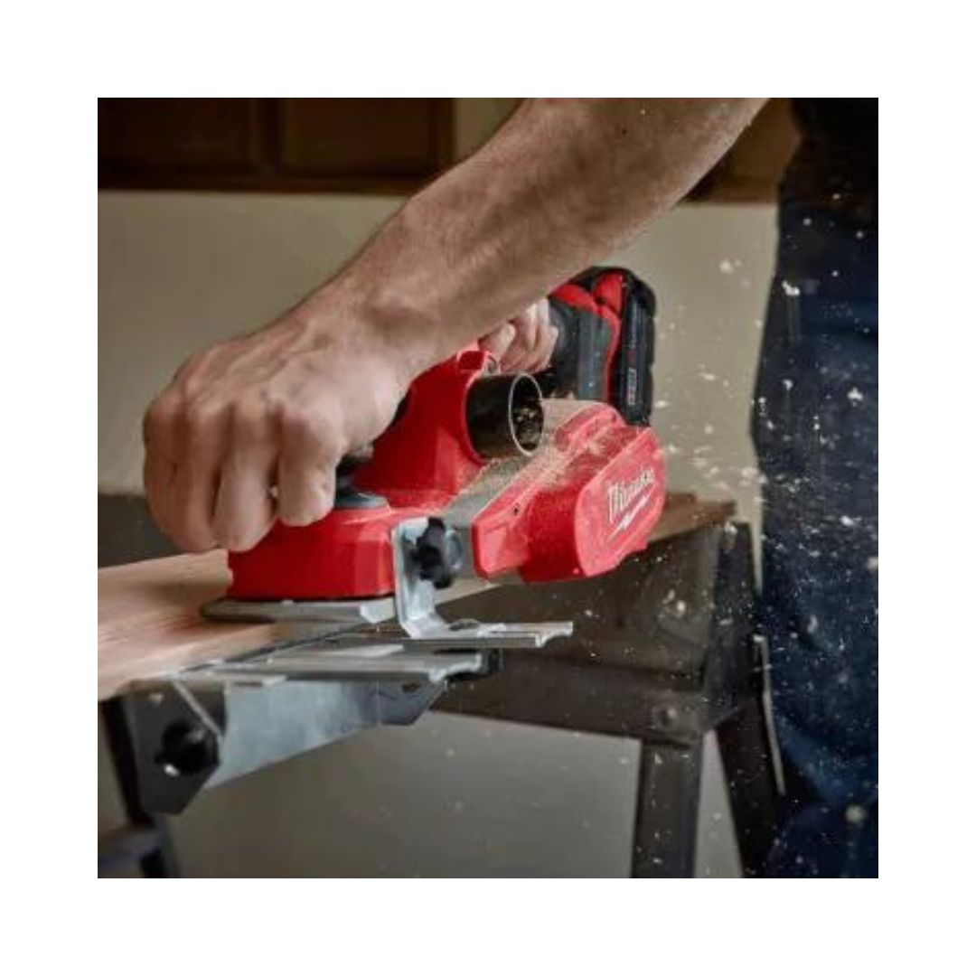 CEPILLO ELECTRICO INALAMBRICO M18™ MILWAUKEE 2623-21 DE 3-1/4″, MAYOR PROFUNDIDAD DE CORTE