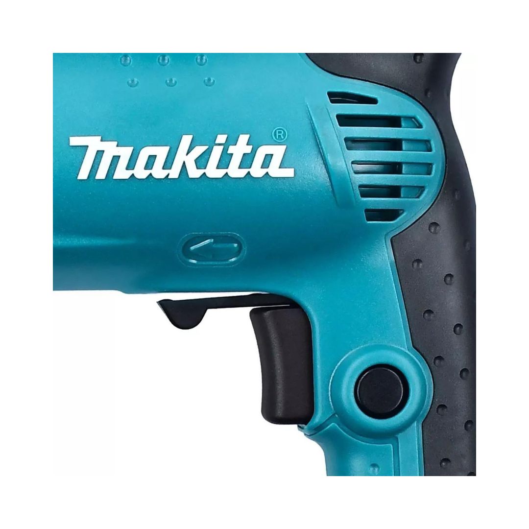 TALADRO MAKITA 6413 DE ⅜” CON  0-3,000RPM