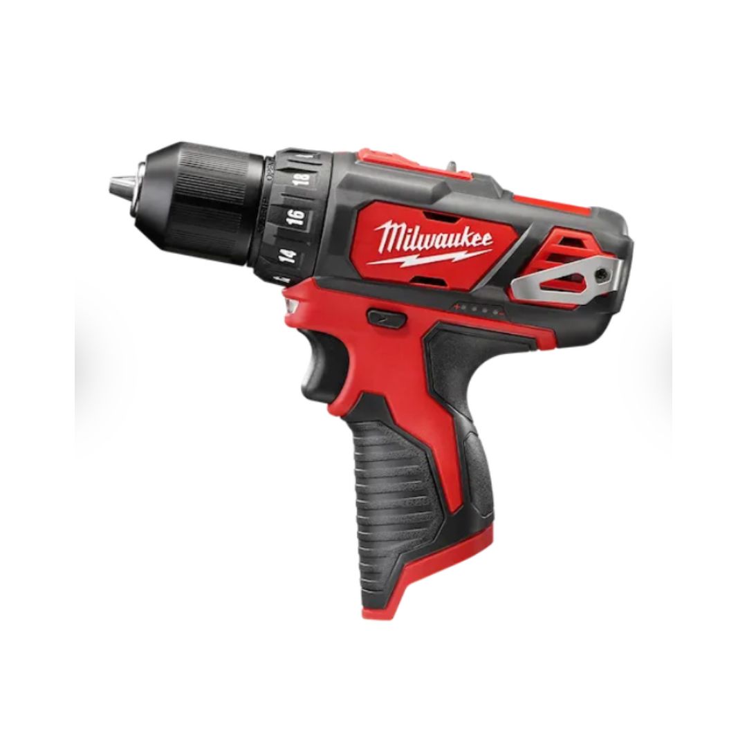 COMBO DE 4 HERRAMIENTAS M12™ MILWAUKEE 2498-24 LLAVE IMPACTO, SIERRA SABLE, TALADRO Y LAMPARA