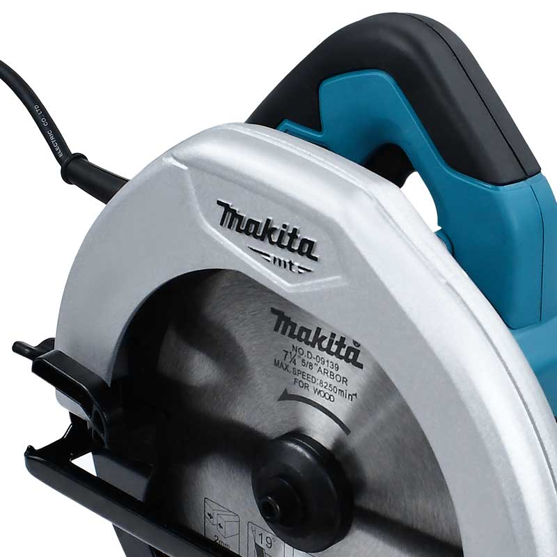 SIERRA CIRCULAR MAKITA 5008MG DE 8 ¼” CON 5,800RPM Y 1,400W