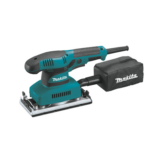 LIJADORA MAKITA BO3710 DE ACABADO 3 ⅝” X 7 ¼” CON 11,000RPM Y 190W